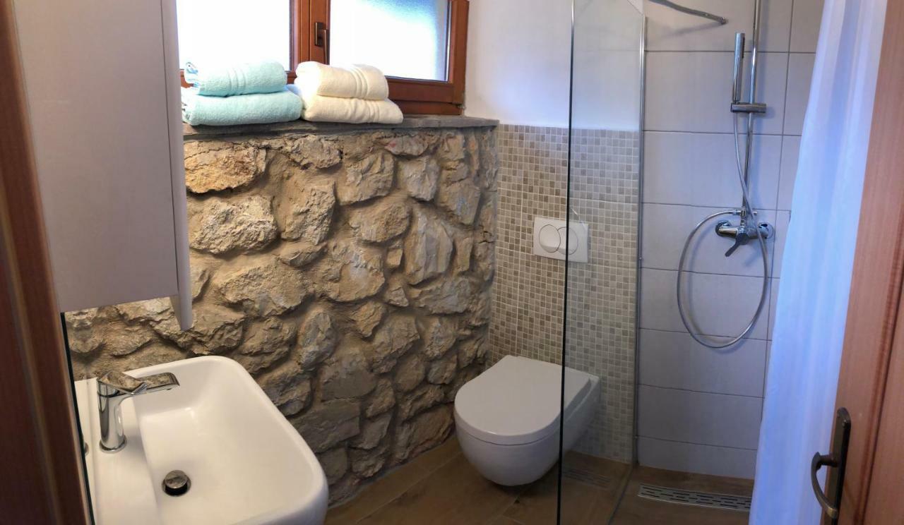 Apartments Kamp Podgrad Vransko Luaran gambar