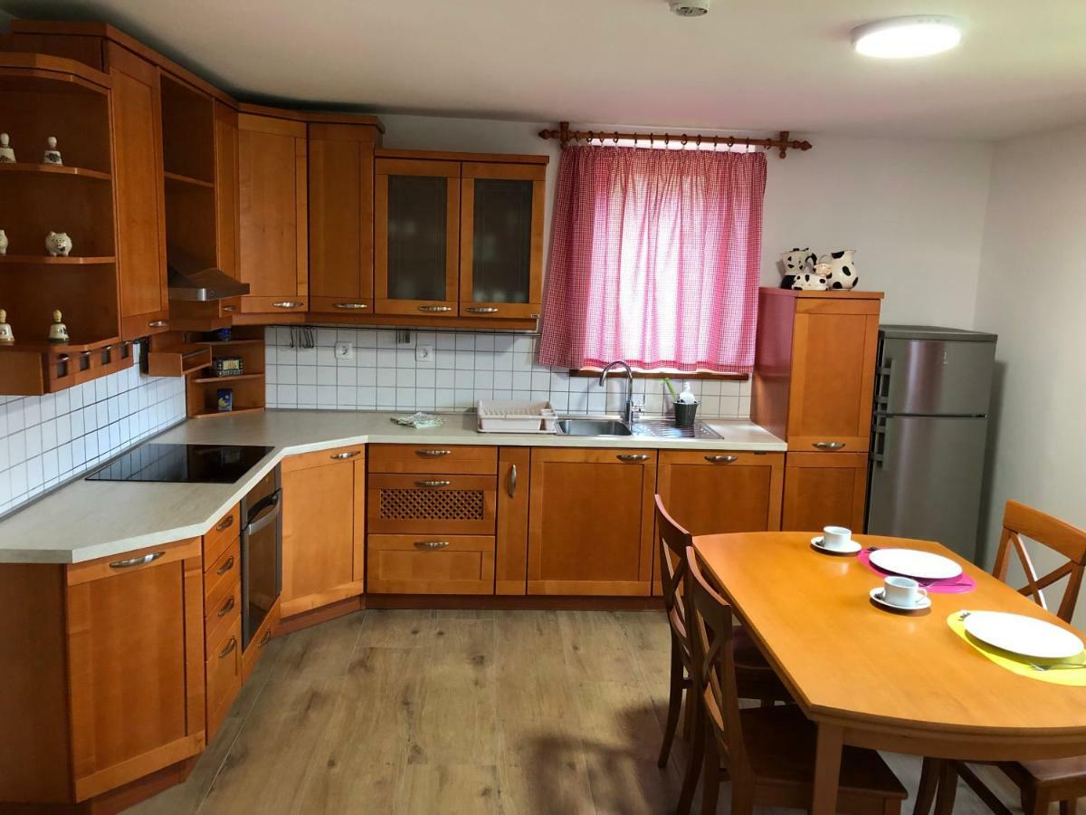 Apartments Kamp Podgrad Vransko Luaran gambar