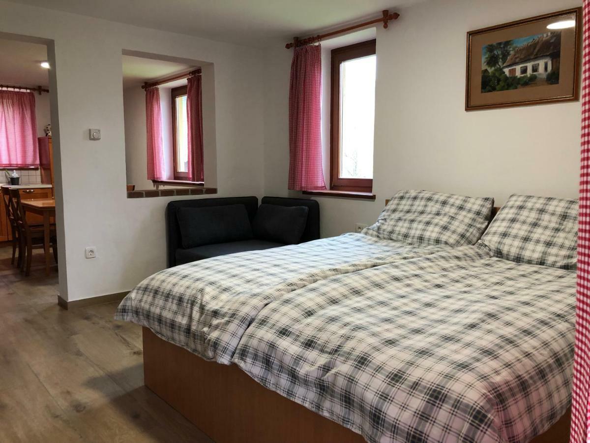 Apartments Kamp Podgrad Vransko Luaran gambar